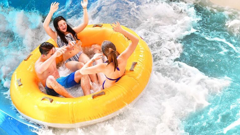 What to wear at great wolf lodge