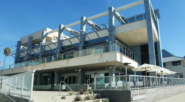 Hotels near SoFi Stadium for families with kids