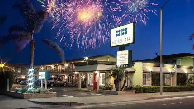 Best hotels near Disneyland California Parks by walking distance from the park